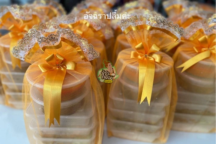 งานทำบุญบริษัท ข้าวกล่องและชุดปิ่นโตถวายพระ