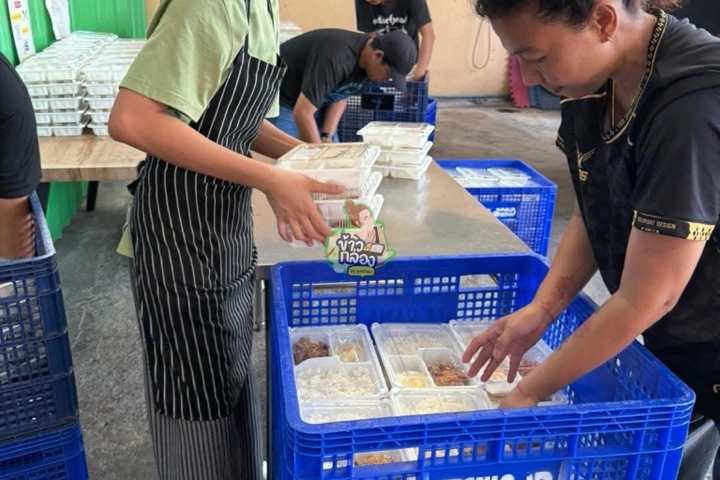 รับทำข้าวกล่องแบบ OEM ออกแบบบรรจุภัณฑ์ตามแบรนด์ลูกค้า