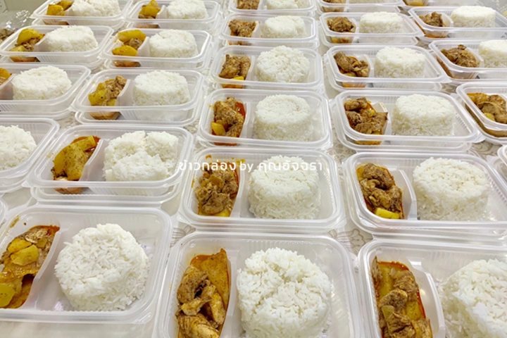 สั่งทำข้าวกล่องสำหรับจัดประชุมร้านไหนดี